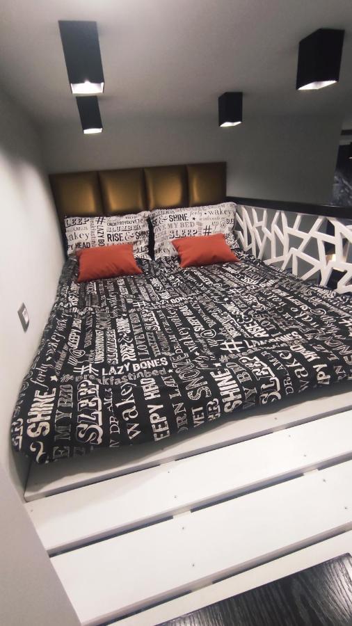 Apartament W Stylu Loft Jelenia Gora Ngoại thất bức ảnh